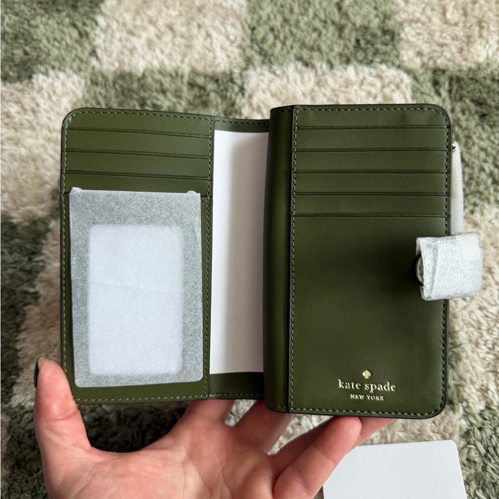 Kate Spade Olive Green Leather Wallet - Picture 4 of 5